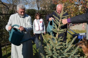 Տ. Նավասարդ Սրբազանն այցելեց «Հուսո տուն» բարեգործական կենտրոն