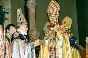 «ՀԱՍԱԿՈՎ ԻՆՁՆԻՑ ԲԱՐՁՐ, ՀԱՎԱՏՔՈՎ ԼԵՑՈՒՆ»